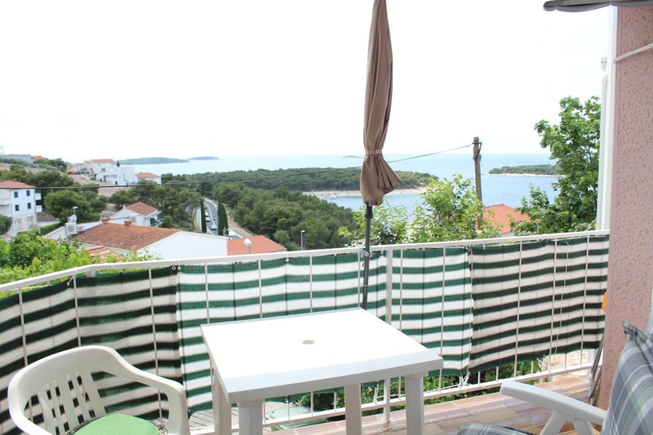 Apartment Bajuti Primošten Eksteriør bilde