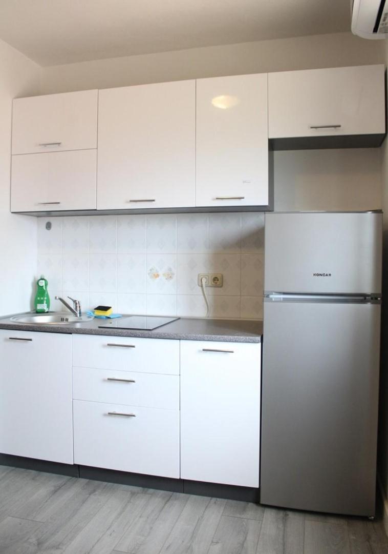 Apartment Bajuti Primošten Eksteriør bilde