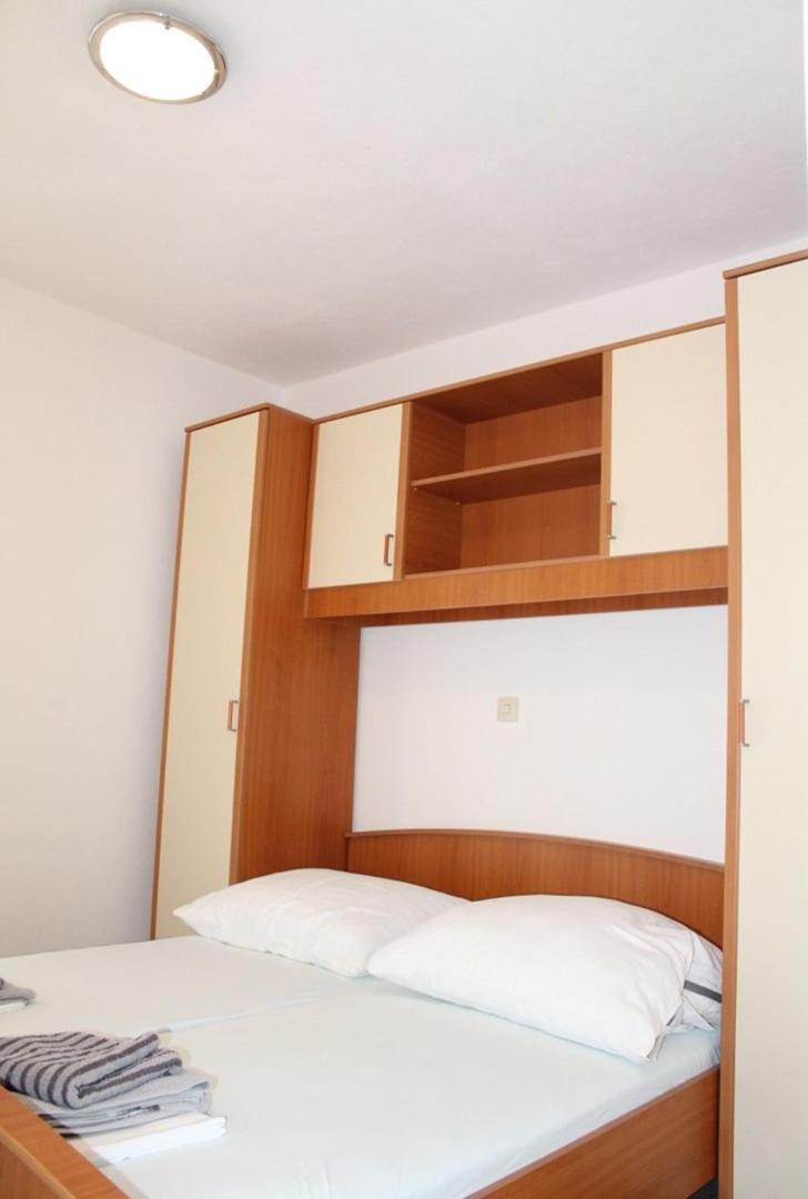 Apartment Bajuti Primošten Eksteriør bilde